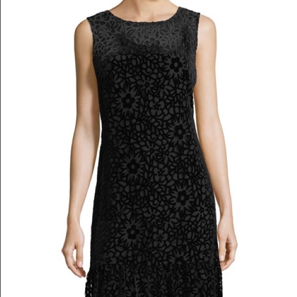 Karl Lagerfeld FLORAL BURNOUT SHIFT DRESS - Picture 2 of 8